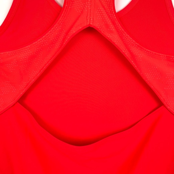 Under Armour HeatGear Racer Back Tank Top - Picture 6 of 6